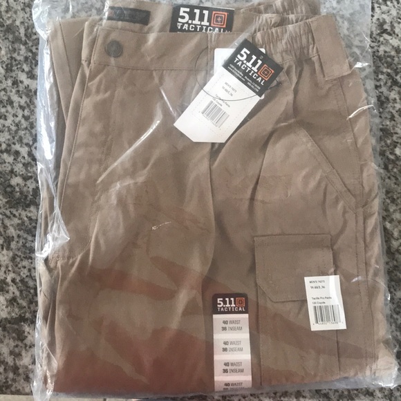 Pair of 5.11 tactical pant - Picture 2 of 3
